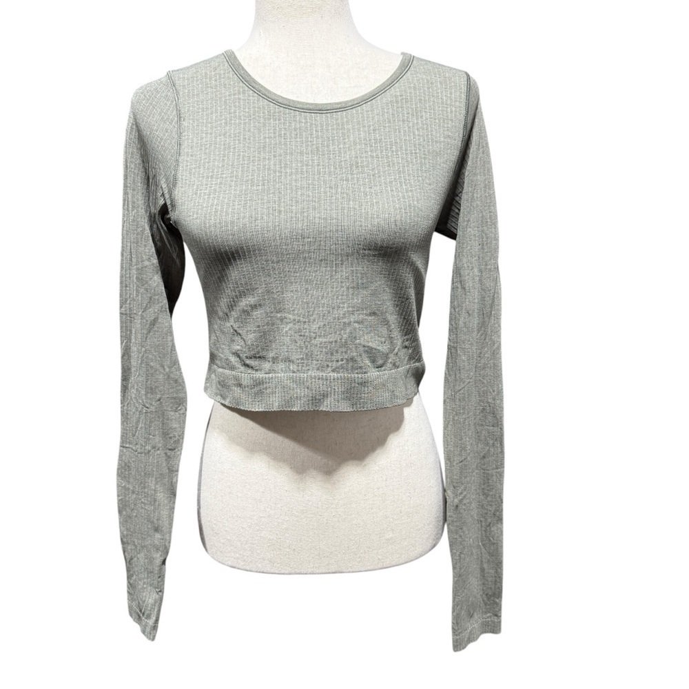 Lululemon Ebb to Street Ribbed Crop Top Size 8 Long Sleeved Rover Green Gray